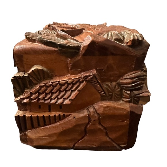 Vintage Honduran Handmade Wooden Decorative Chest Box 10" - Picture 3 of 11